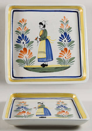 Henriot (Lady Or Man Center) 8" Square Tray