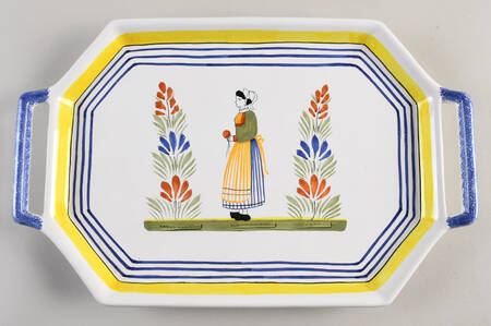 Henriot (Lady Or Man Center) 15" Handled Tray