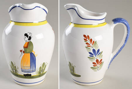 Henriot (Lady Or Man Center) 48 Oz Pitcher