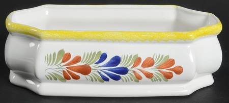 Henriot (Lady Or Man Center) 8" Rectangular Planter