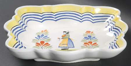 Henriot (Lady Or Man Center) 9" Square Vegetable Bowl