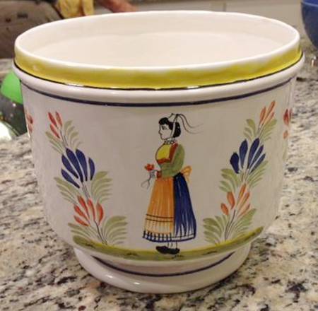 Henriot (Lady Or Man Center) 7" Cachepot