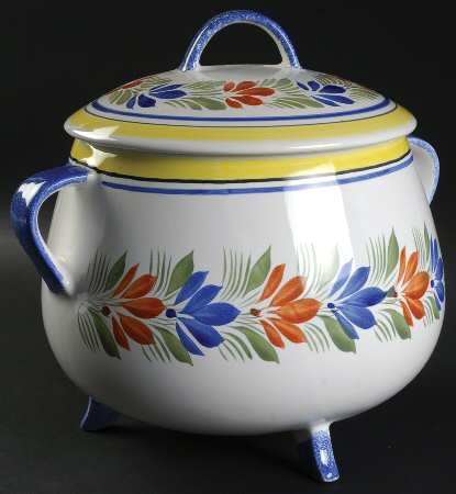 Henriot (Lady Or Man Center) Tureen & Lid