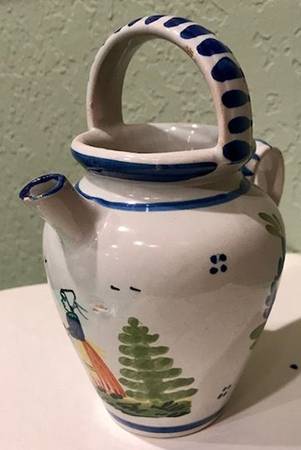 Henriot (Lady Or Man Center) Pitcher
