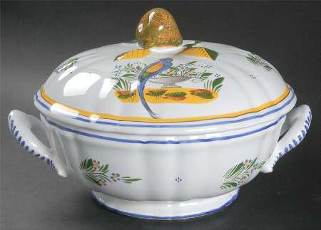 Jardin D'Ete Round Covered Vegetable
