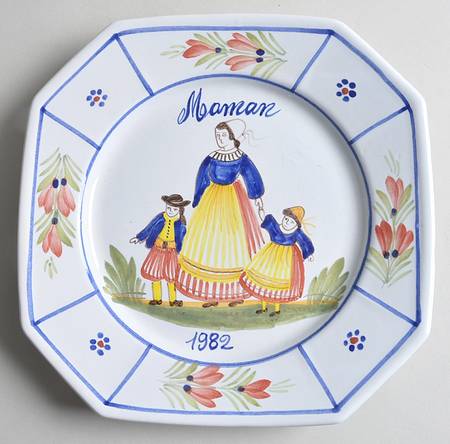 Mistral Blue (Octagonal, Lady Center) 1982 Collector Plate
