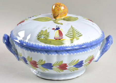 Mistral Blue (Round) Round Covered Vegetable