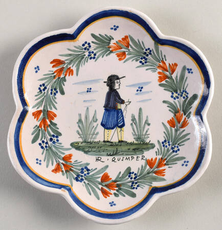 Paysan Scalloped Canape Plate