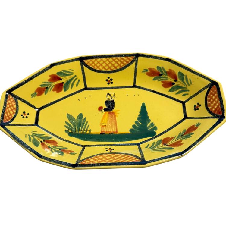 Soleil Yellow (Octagonal, Lady) 9" Oval Vegetable Bowl