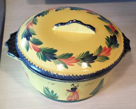 Soleil Yellow (Round) 1.5 Qt Round Covered Casserole