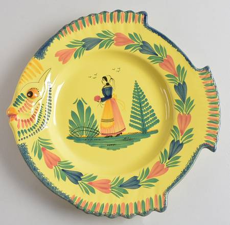 Soleil Yellow (Octagonal, Lady) Fish Plate