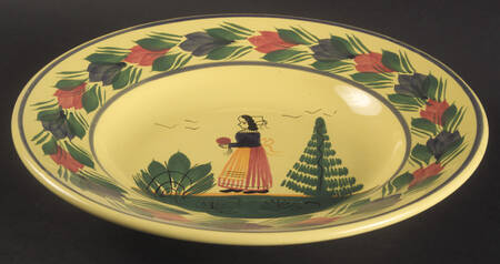 Soleil Yellow (Round) Large Rim Soup Bowl