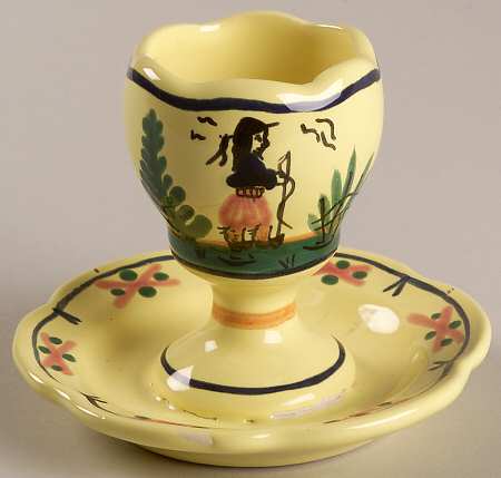 Soleil Yellow (Round) Egg Cup with Attached Underplate
