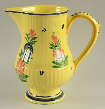 Soleil Yellow (Round) 40 Oz Pitcher