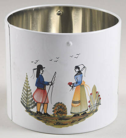 Tradition Round Metal Box No Lid
