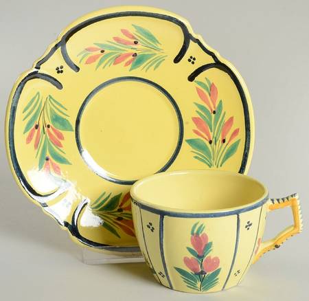 QUI20 Flat Cup & Saucer Set