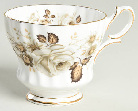 Terra Nova Footed Cup