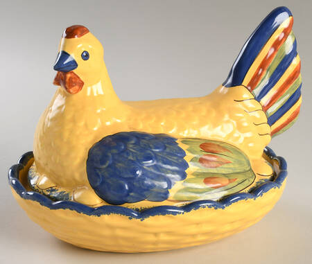 Le Coq De Campagne Hen On Nest