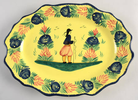 Soleil Yellow (Octagonal, Man) 15" Oval Serving Platter by Quimper