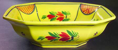 Soleil Yellow (Octagonal, Man) 11" Large Salad Serving Bowl