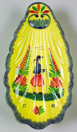 Soleil Yellow (Octagonal, Man) Large Shell Shaped Dish