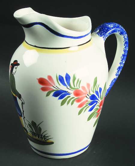 Henriot (Lady Or Man Center) 48 Oz Pitcher