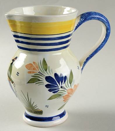Henriot (Lady Or Man Center) 28 Oz Pitcher