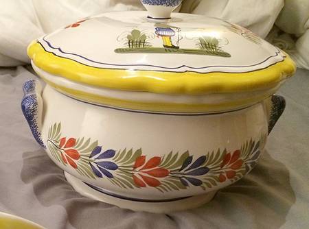 Henriot (Lady Or Man Center) Tureen & Lid