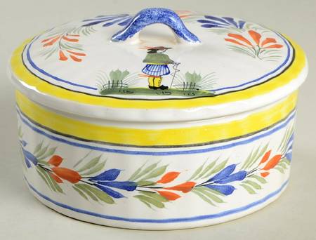 Henriot (Lady Or Man Center) 4" Round Box & Lid