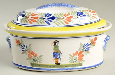 Henriot (Lady Or Man Center) 20 Oz Small Oval Covered Casserole