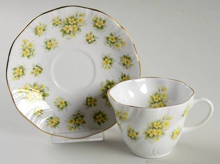 Countryside Series Footed Cup & Saucer Set
