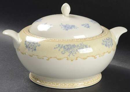 Toile de Jouy Blue Round Covered Vegetable