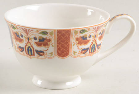 Imari Footed Cup by Queen's