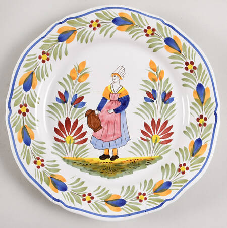 Genre Ancien Dinner Plate