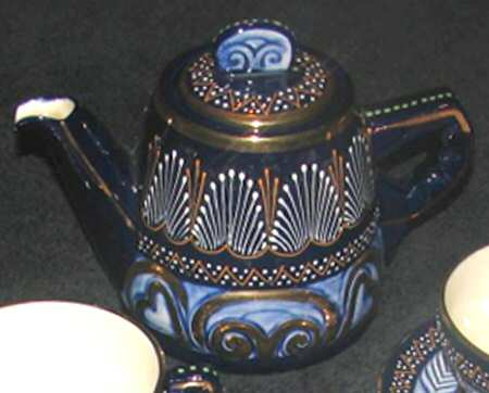QUI70 Teapot & Lid