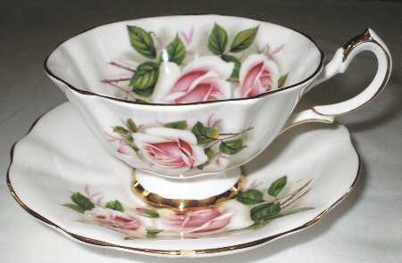 Madame Butterfly by Queen Anne (England)