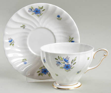 5371 Footed Cup & Saucer Set