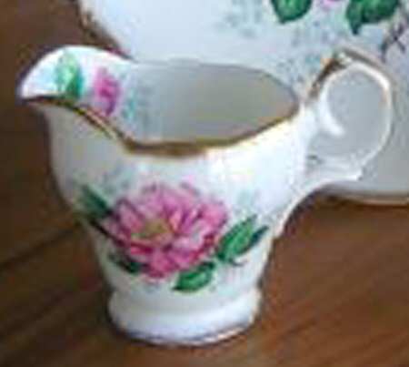 Camellia Creamer