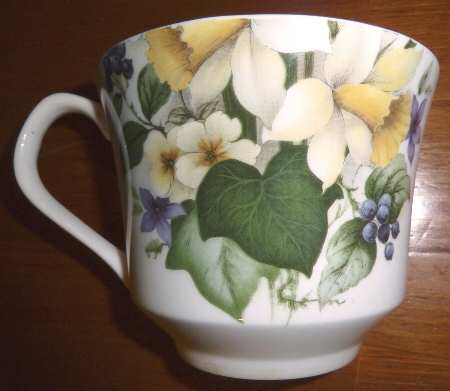 Birthday Flower (No Trim) Flat Cup