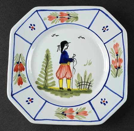 QUI18 Salad Plate