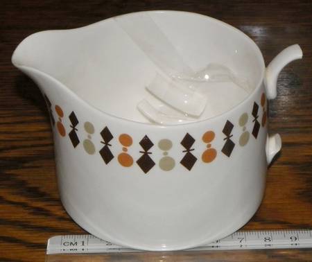 QUA71 Creamer