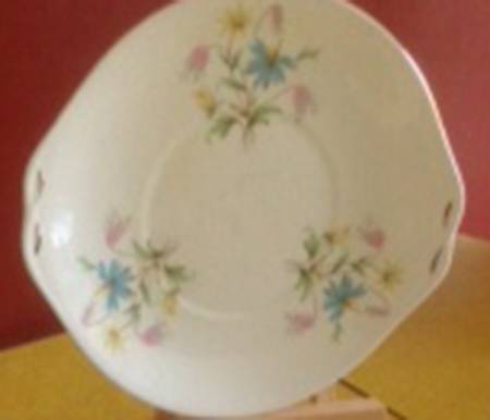 Linda Cake Plate