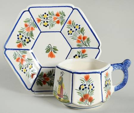 QUI102 Flat Cup & Saucer Set