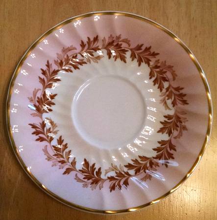 Romance Saucer