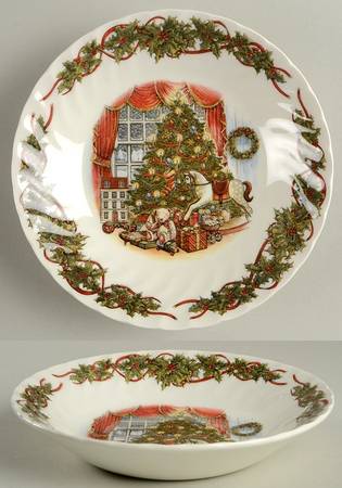 Christmas Morning Coupe Soup Bowl by Queen's