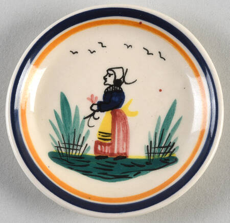 HB Backstamp Giftware Butter Pat