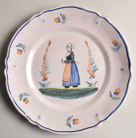 HR or Henriot Backstamp Giftware Salad Plate