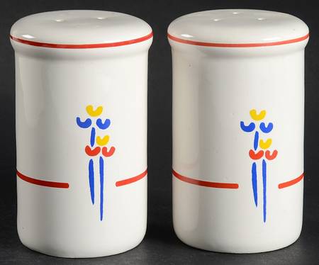 Tulips Oversized Salt & Pepper Set
