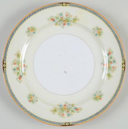 RO67 Salad Plate