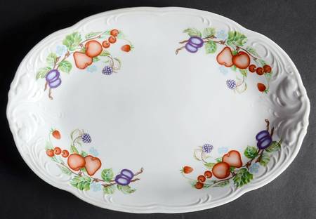 Fruit Garland 13" Oval Serving Platter by Royal Kent (Poland)
